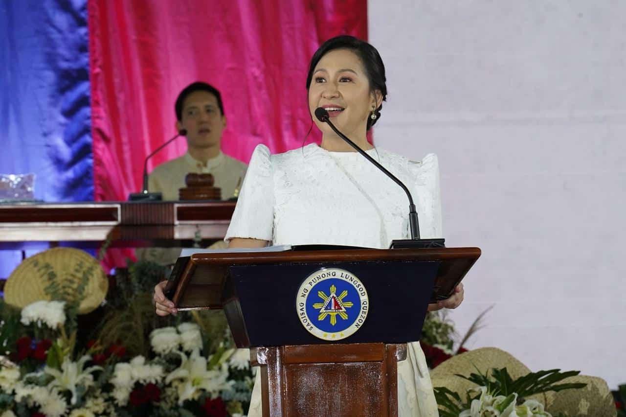 No 85º aniversário da fundação da cidade de Quezon, a prefeita Joy Belmonte proferiu o discurso sobre o Estado dos Assuntos Municipais (SOCA), destacando o compromisso de sua administração em priorizar os serviços sociais.