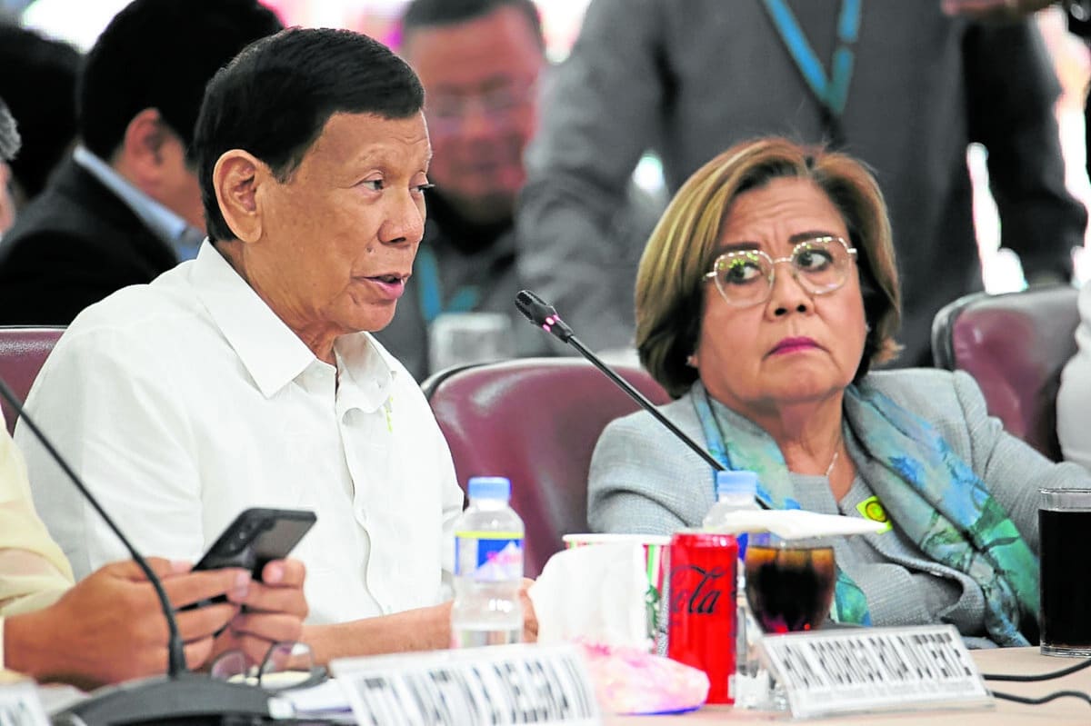 House panel to invite Duterte to drug war probe again