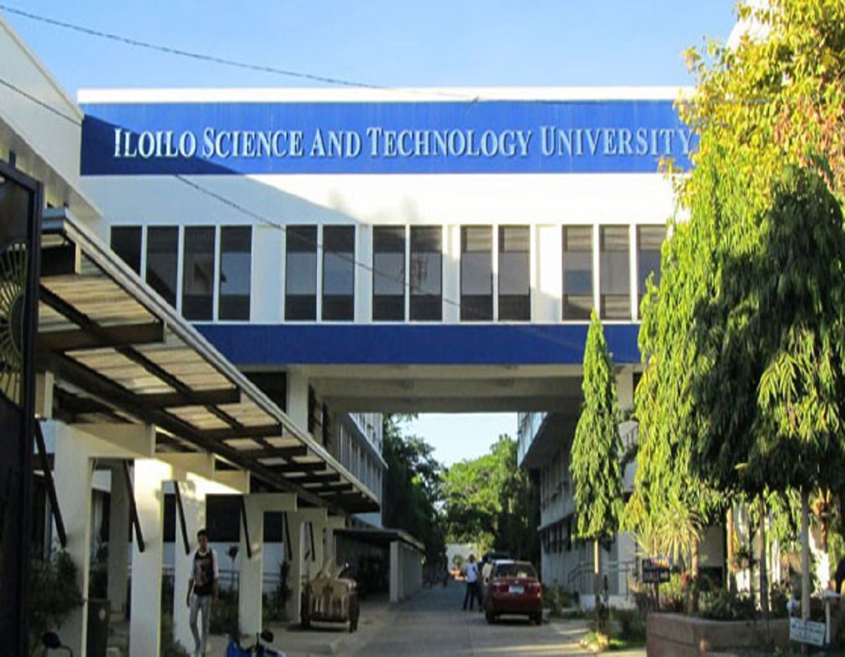 A comment detailing a bomb threat on a Facebook page of an Iloilo City university led to the suspension of its in-person classes on Friday, Nov. 15.