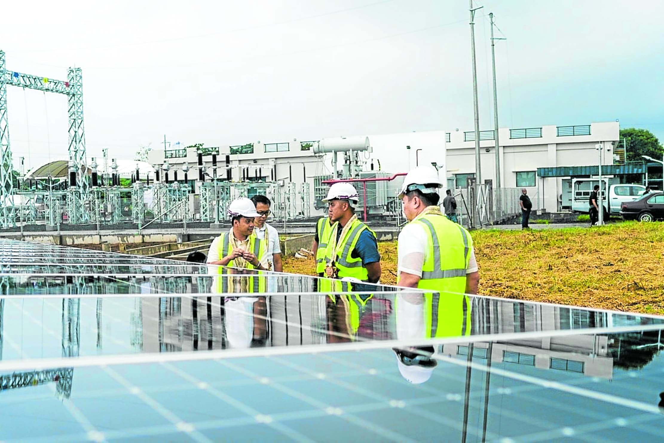 SUN-KISSED In Calabanga town, a 74.1-megawatt solar farm in Barangay Bonot Sta. Rosa isalready operational, contributing to green energy and generating income for the local government. 