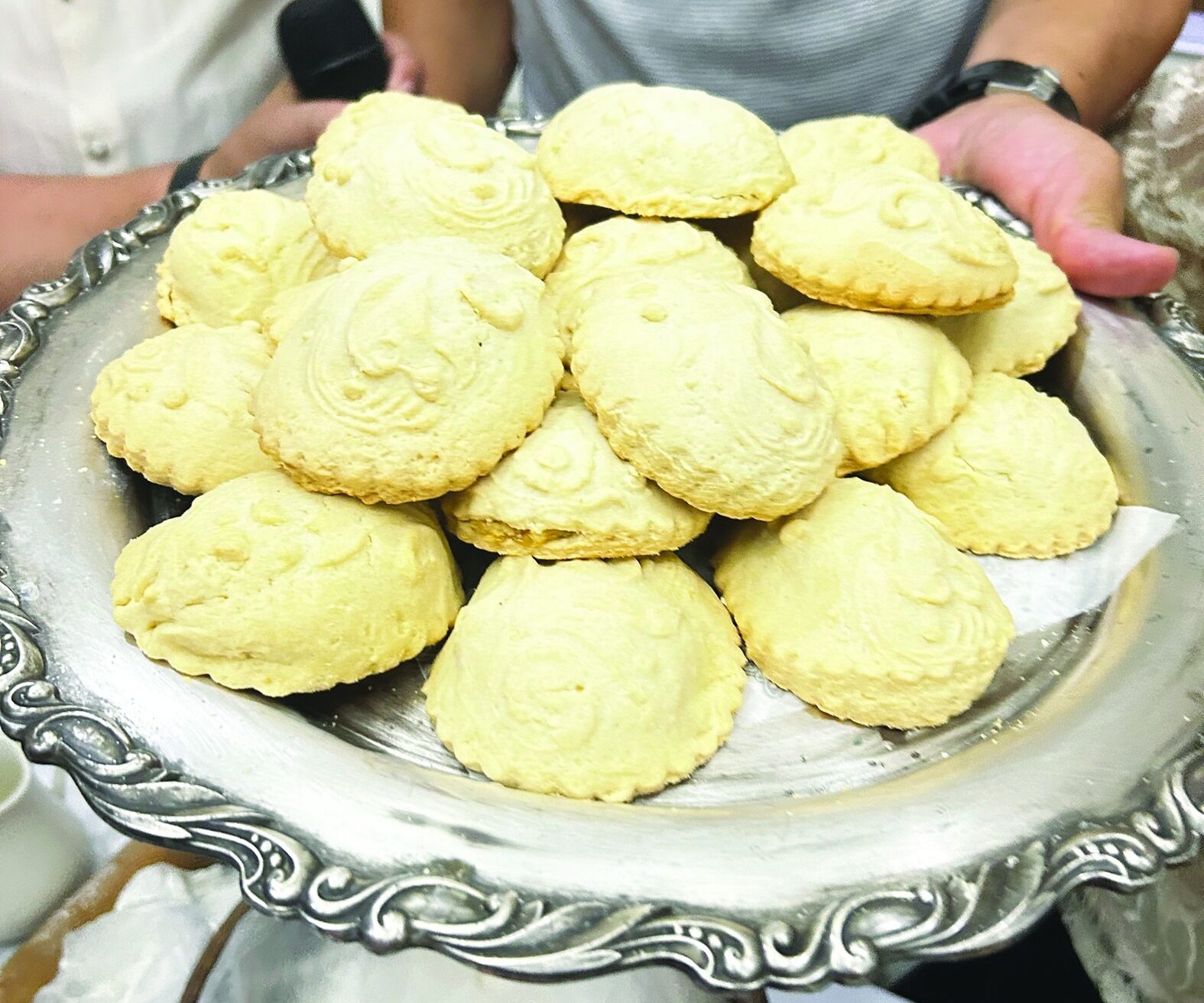 HOLY OFFERING “Dulce Prenda,” a pastry offered by poor devotees to the Virgin Mary, is reintroduced in Bacolor town in Pampanga as it celebrates the feast of naval victories against the Dutch in the 1700s.