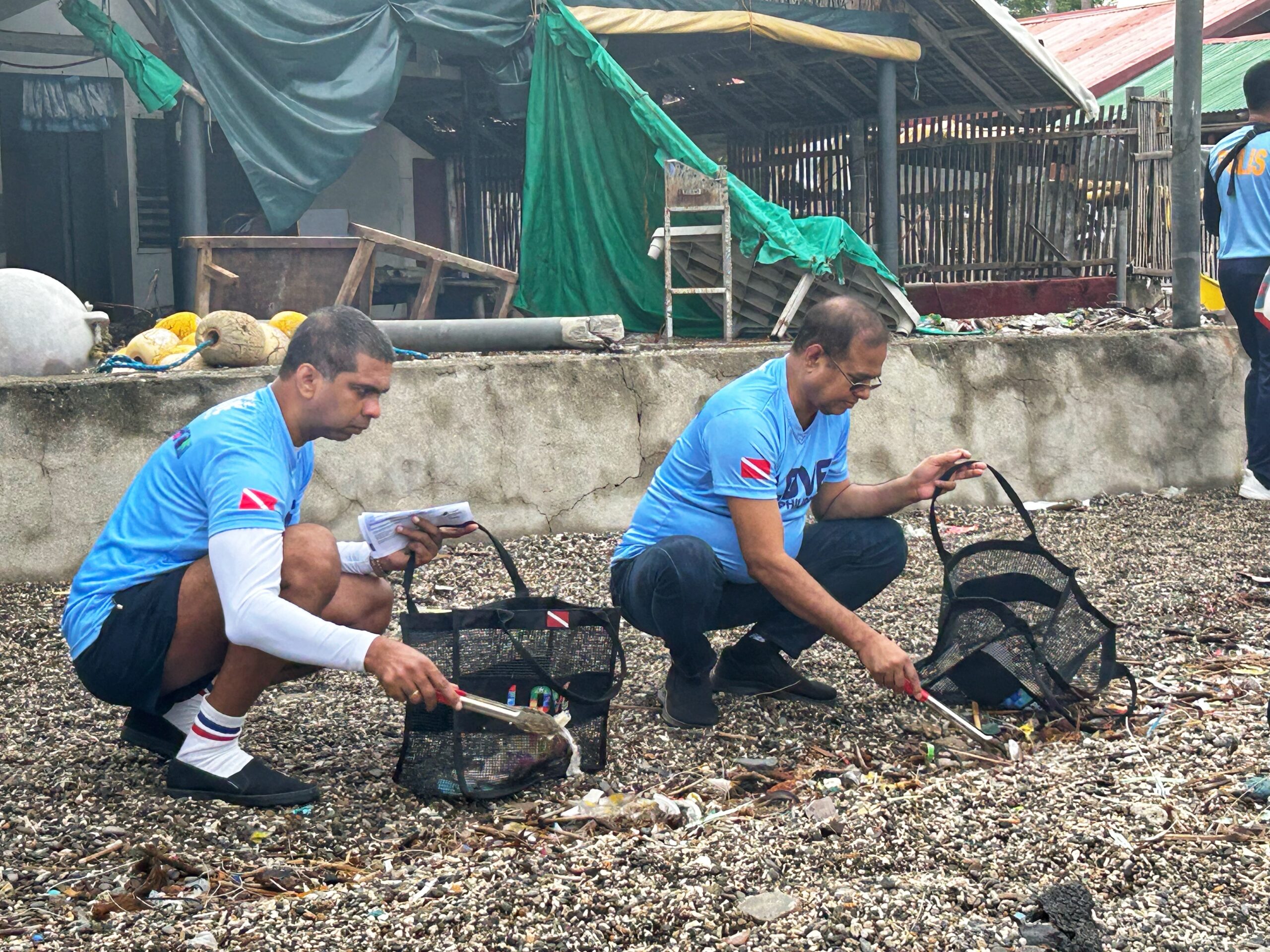 LOOK: Coastal cleanup drive in Batangas to enhance PH diving experience