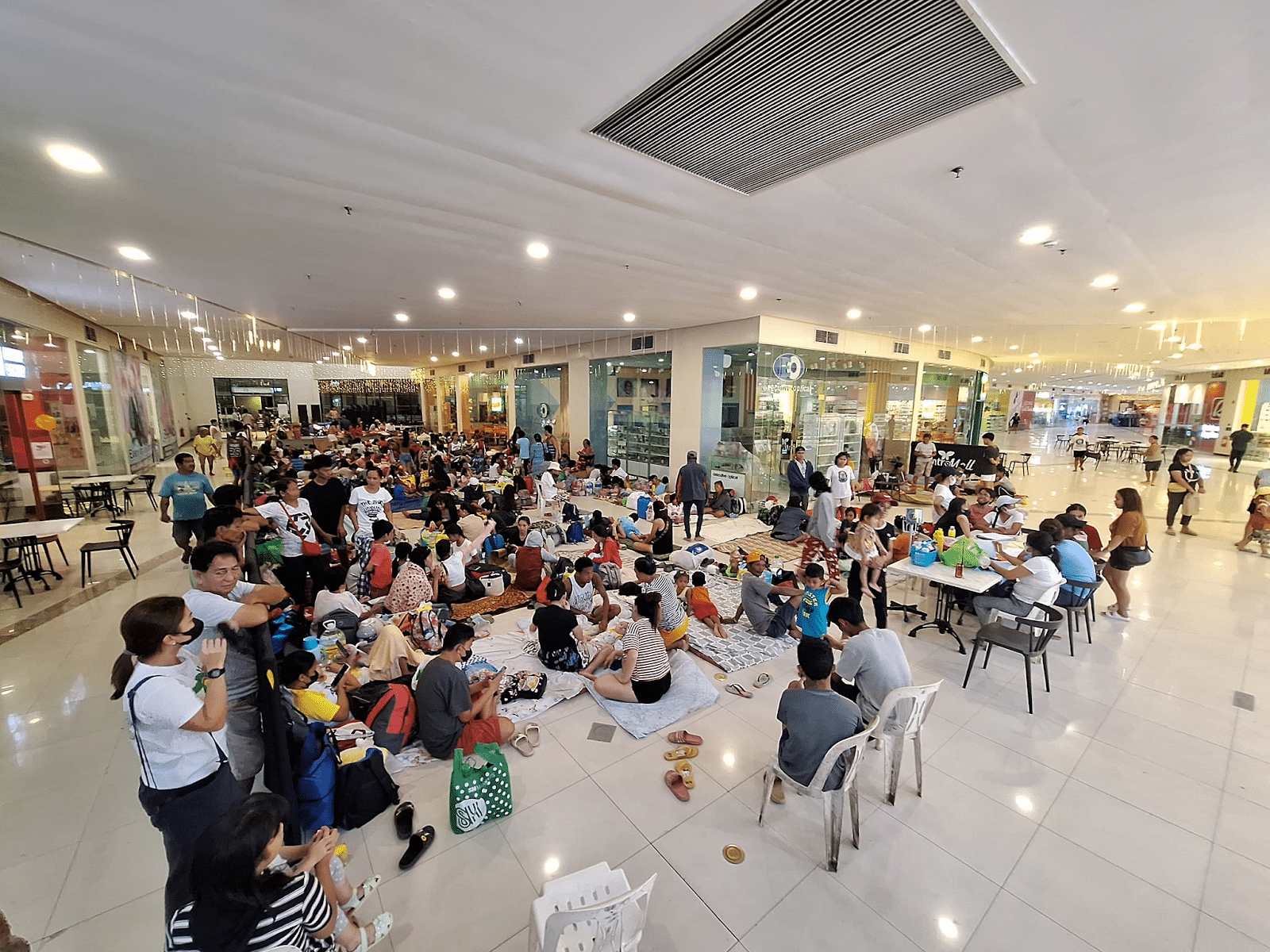 On Pepito's lane: Bicol locals take shelter in Albay mall