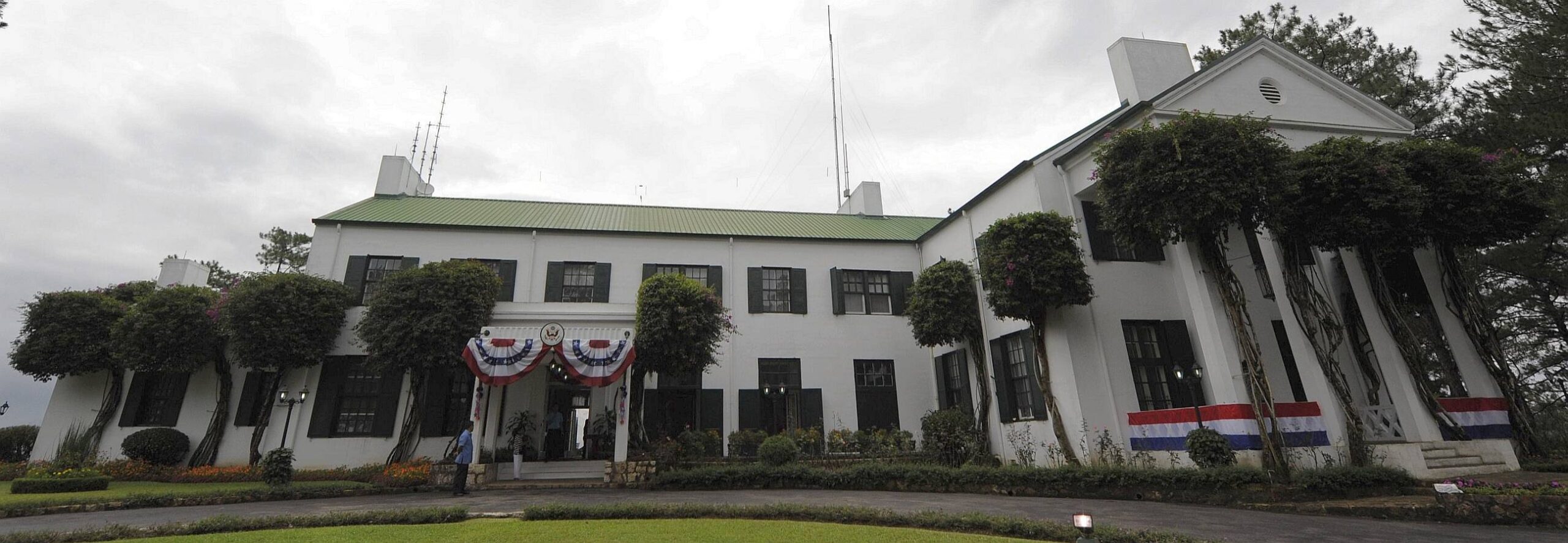 WITNESS TO HISTORY The United States Ambassador’s Residence at Camp John Hay in Baguio City, shown in this 2014 photo, witnessed the end of World War II in 1945 after Japanese Gen. TomoyukiYamashita signed the surrender documents in this building.