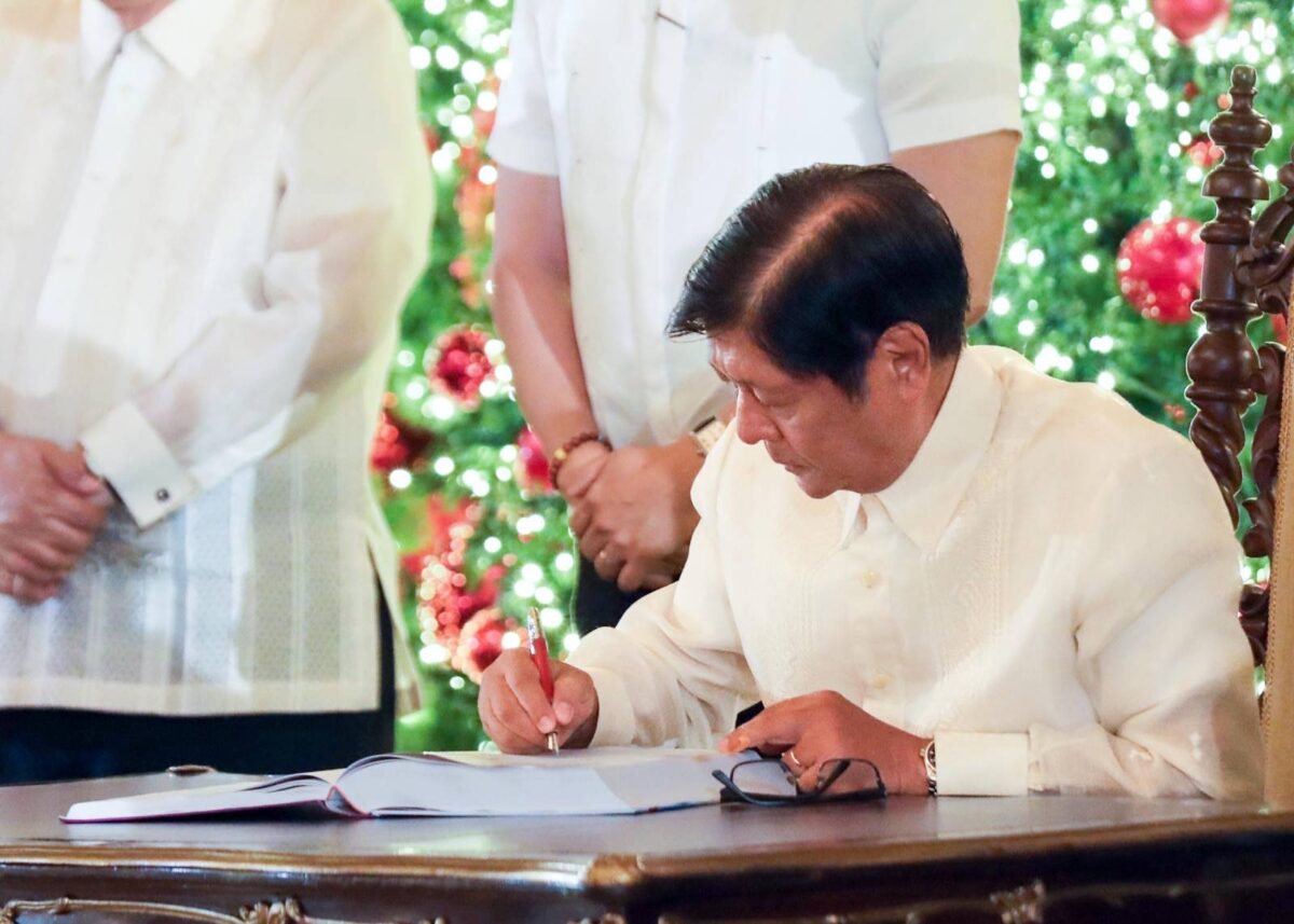 Marcos signs P6.3 trillion 2025 national budget, vetoes P194 billion