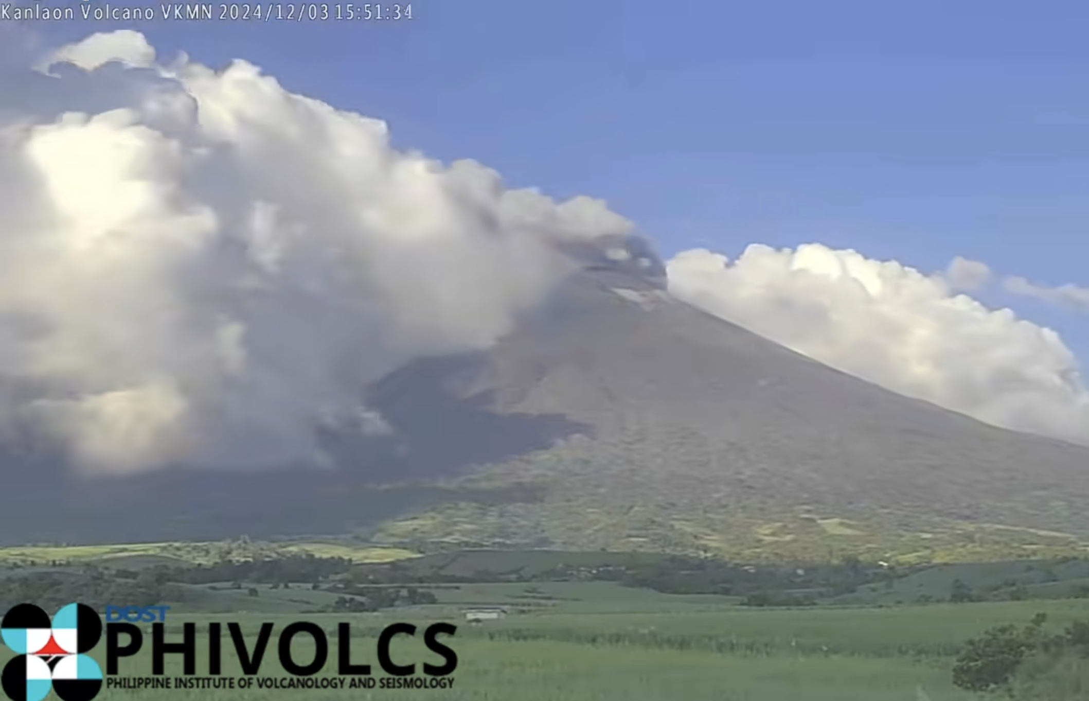 Time-lapse footage of the ash emission from the crater of the Kanlaon Volcano on Tuesday afternoon. 