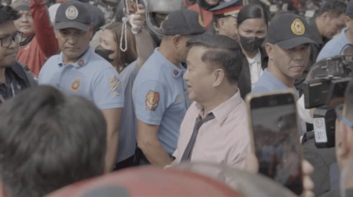 Senate Majority Leader Francis "Tol" Tolentino joined hundreds of motorcycle riders in calling on the Land Transportation Office (LTO) to release their long-delayed official license plates.