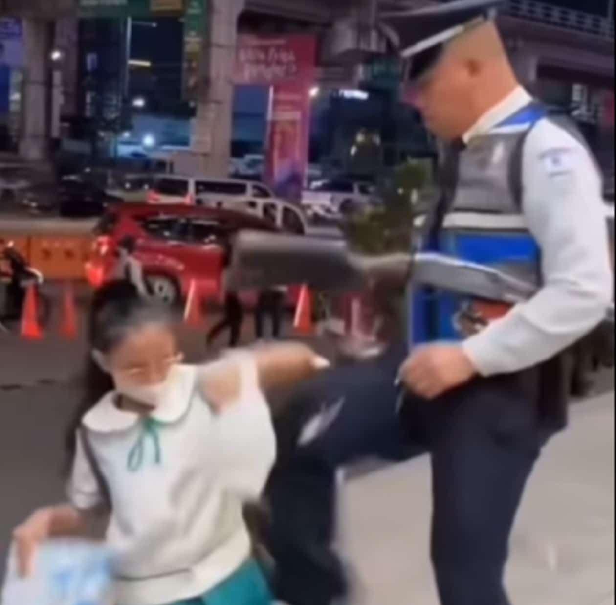 FLOWER GIRL SHOOEDA screengrab of the now-viral shopping mall incident