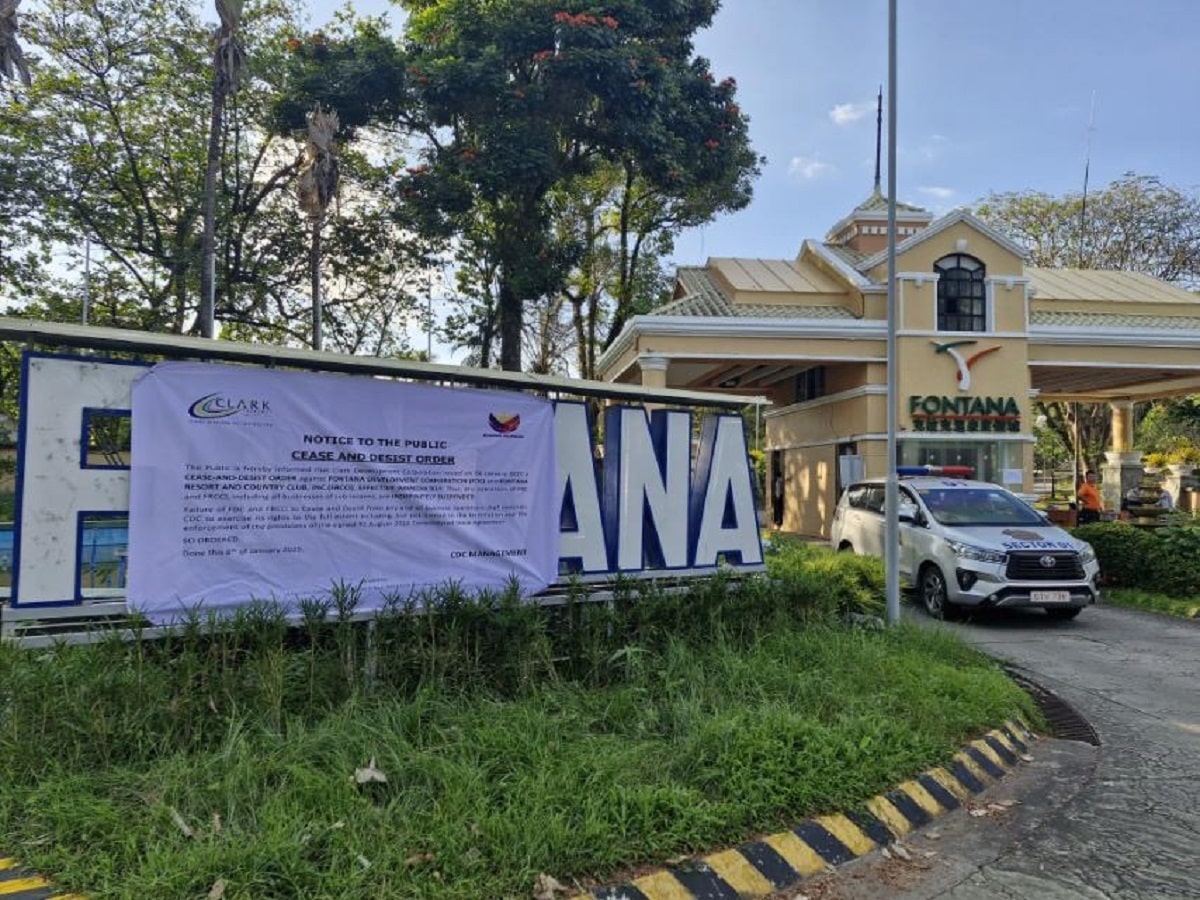 DULY NOTIFIED Streamers and notices on the cease-anddesistorder issued by the Clark Development Corp. have been displayed in different parts of Fontana Hot Spring Leisure Parks inside the Clark Freeport. 