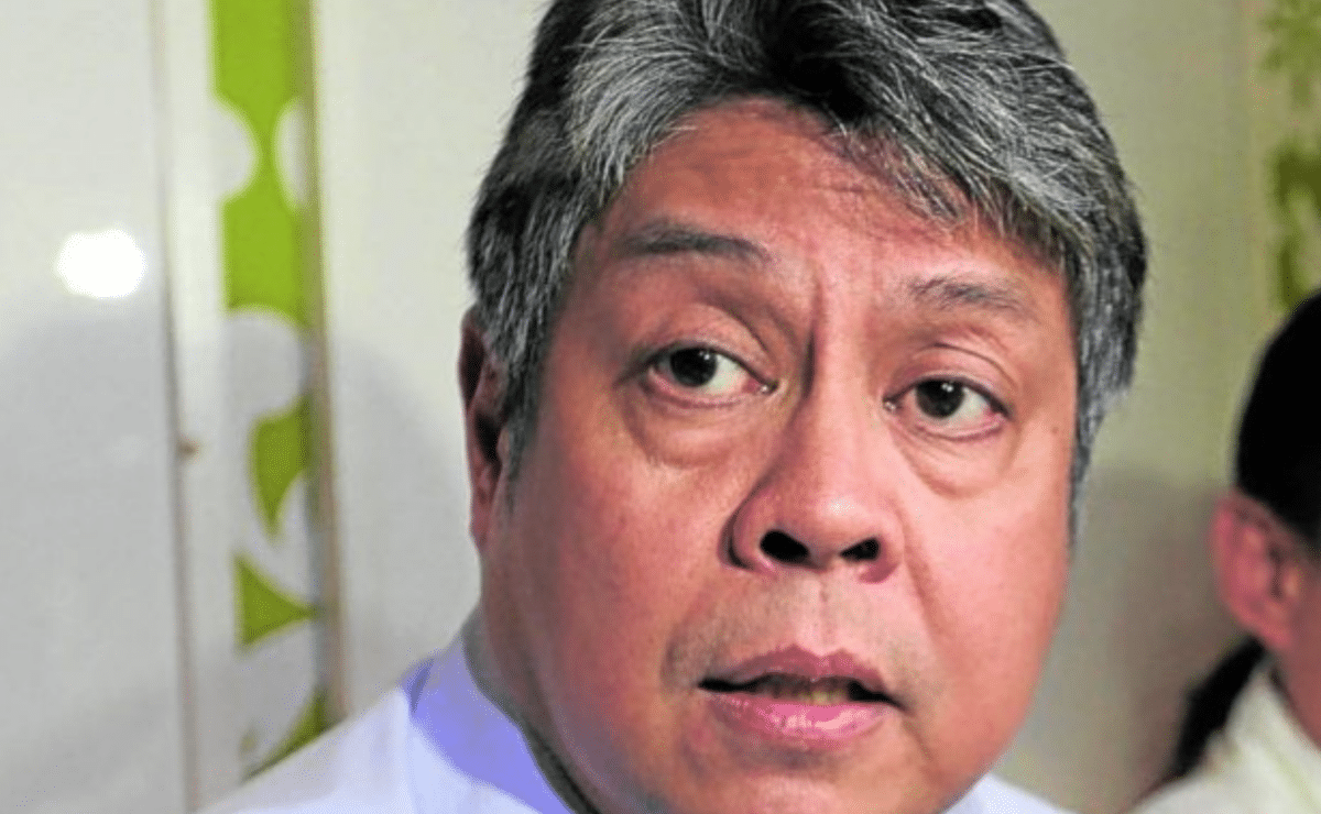 Pangilinan: Enforce 20% PWD discount notices at restaurants, etc