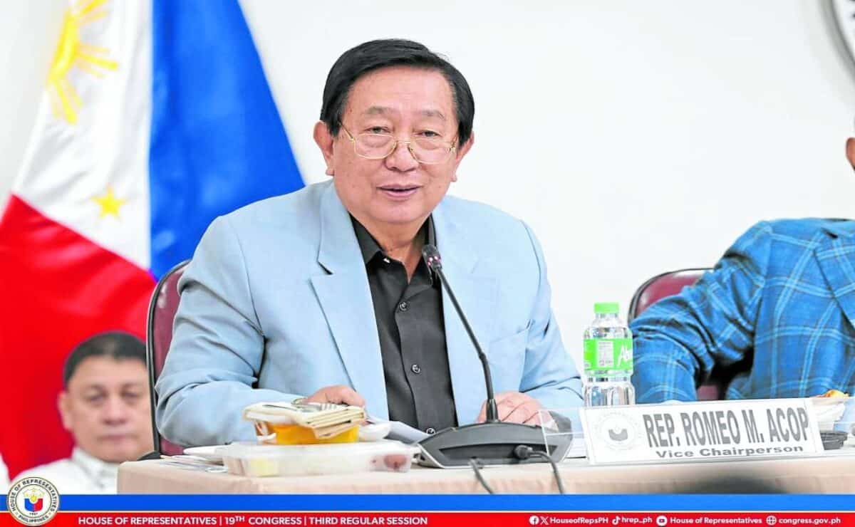 Rep. Romeo Acop president over a House hearing