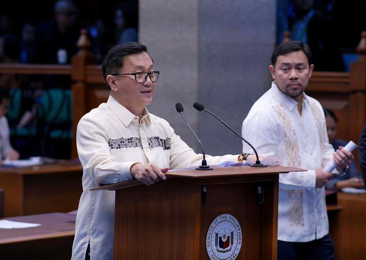 Senate Majority Leader Francis 'TOL' Tolentino expressed his full support to key government programs seeking to accelerate economic growth in Panay Island. As a former chairman of the Metro Manila Development Authority (MMDA), Tolentino said that he knows the importance of urban renewal and resolving traffic to achieve development goals.