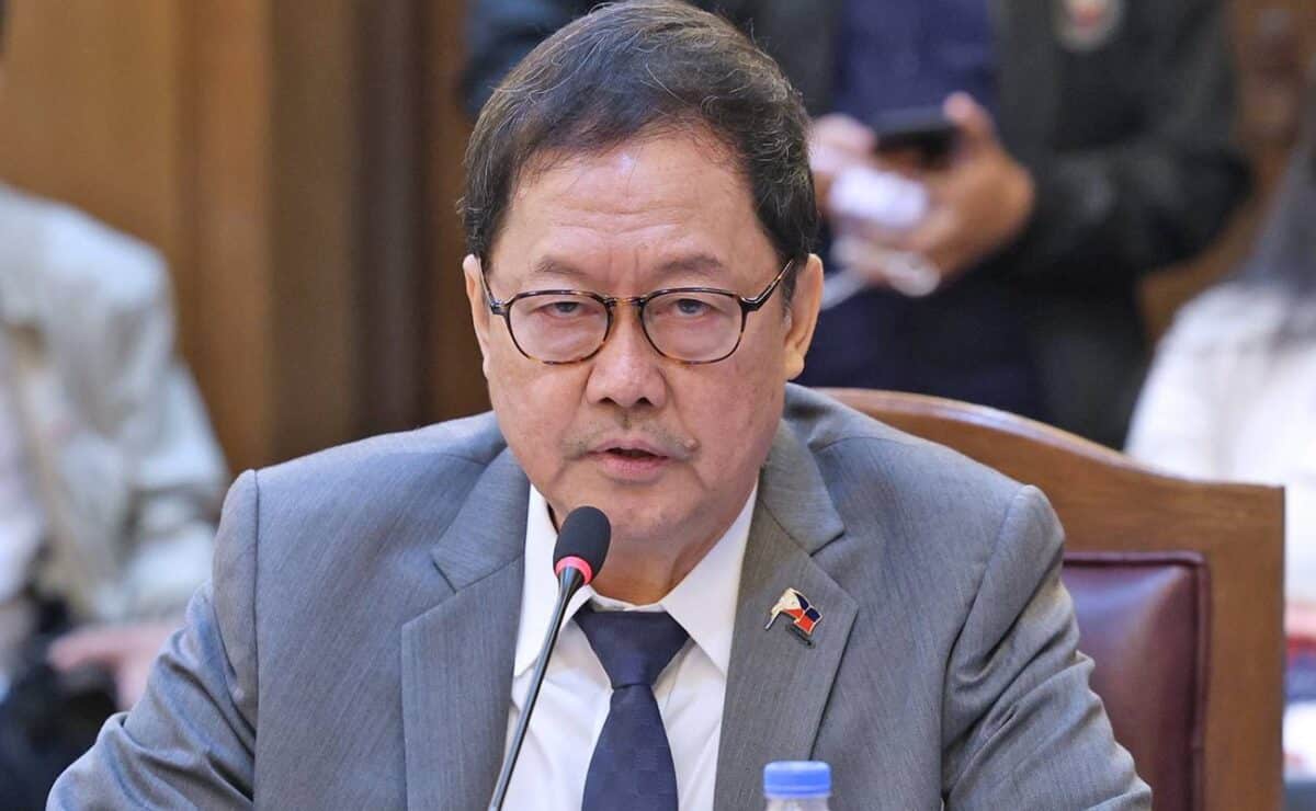 SolGen Menardo Guevarra to resign as ordered by Marcos