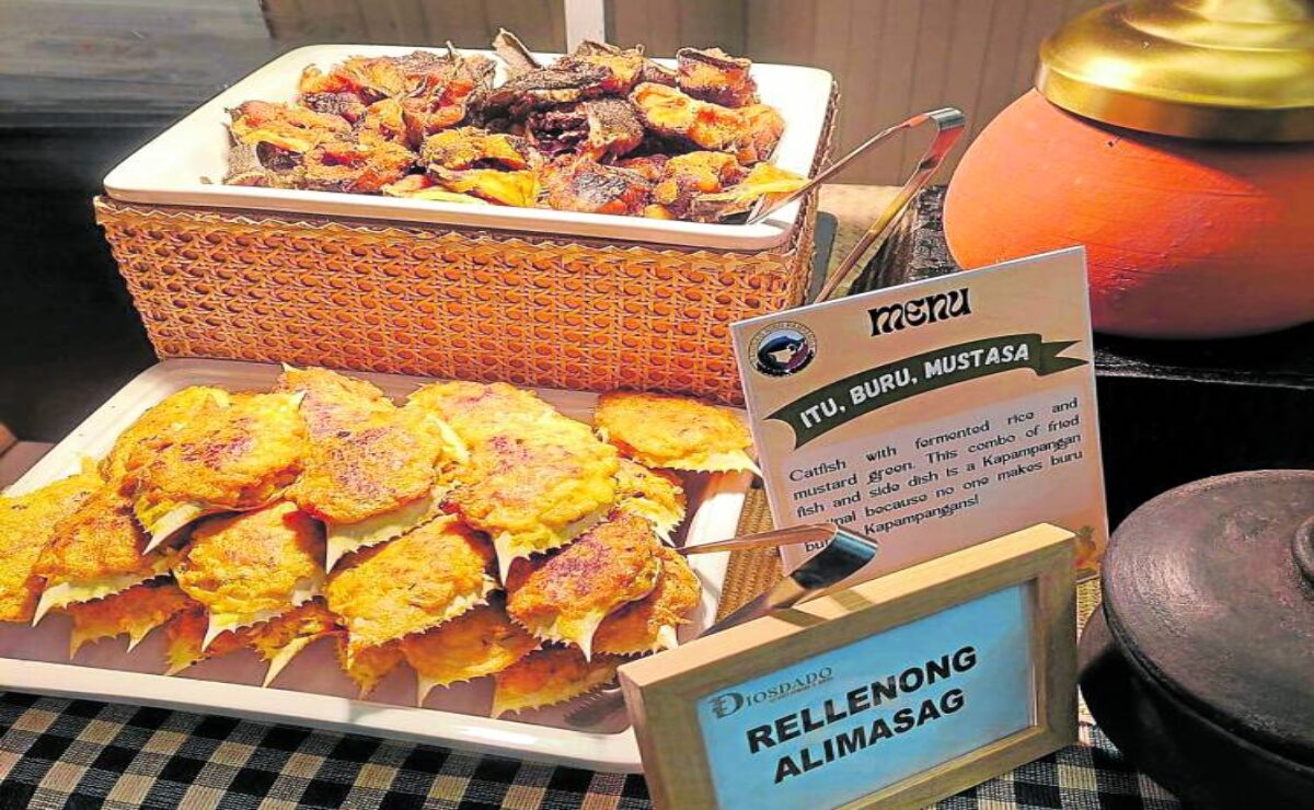 “Rellenong alimasag” (stuffed crab),