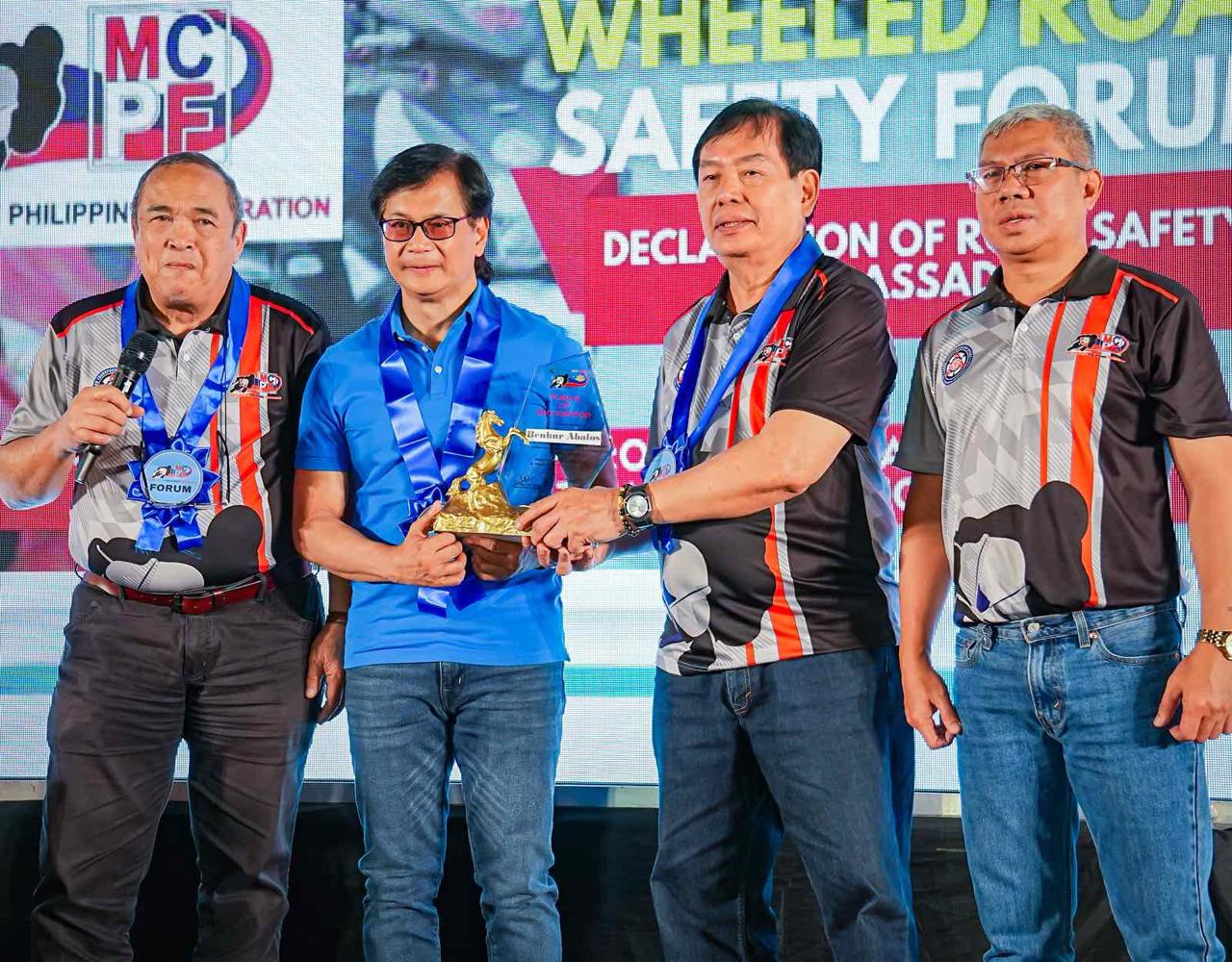 The MPG and MRSW officially recognized Abalos citing his extensive experience in public service and commitment to traffic management.