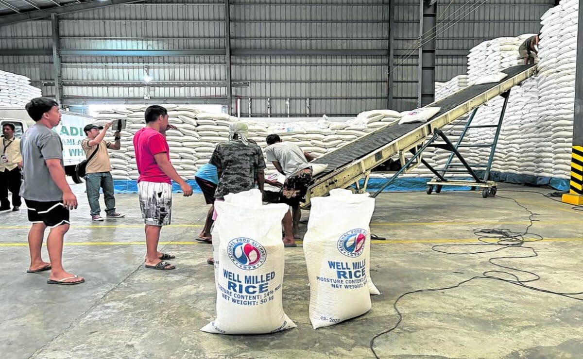 Agriculture Secretary Francisco Tiu Laurel Jr. has directed the National Food Authority (NFA) to start transferring rice stocks to the Visayas in preparation for the rollout of the P20-per-kilo rice program.