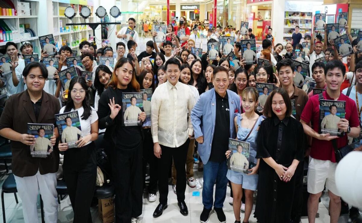 At a recent magazine signing at National Bookstore, SM San Lazaro, on April 21, 2025, over 100 attendees gathered filling the store. Brian Poe, the featured leader in the magazine, engaged with the crowd, inspiring and conversing with everyone who attended.