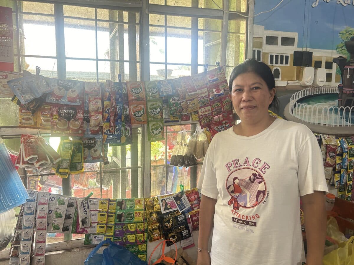 Kanlaon evacuee makes ends meet with her makeshift `sari-sari store'