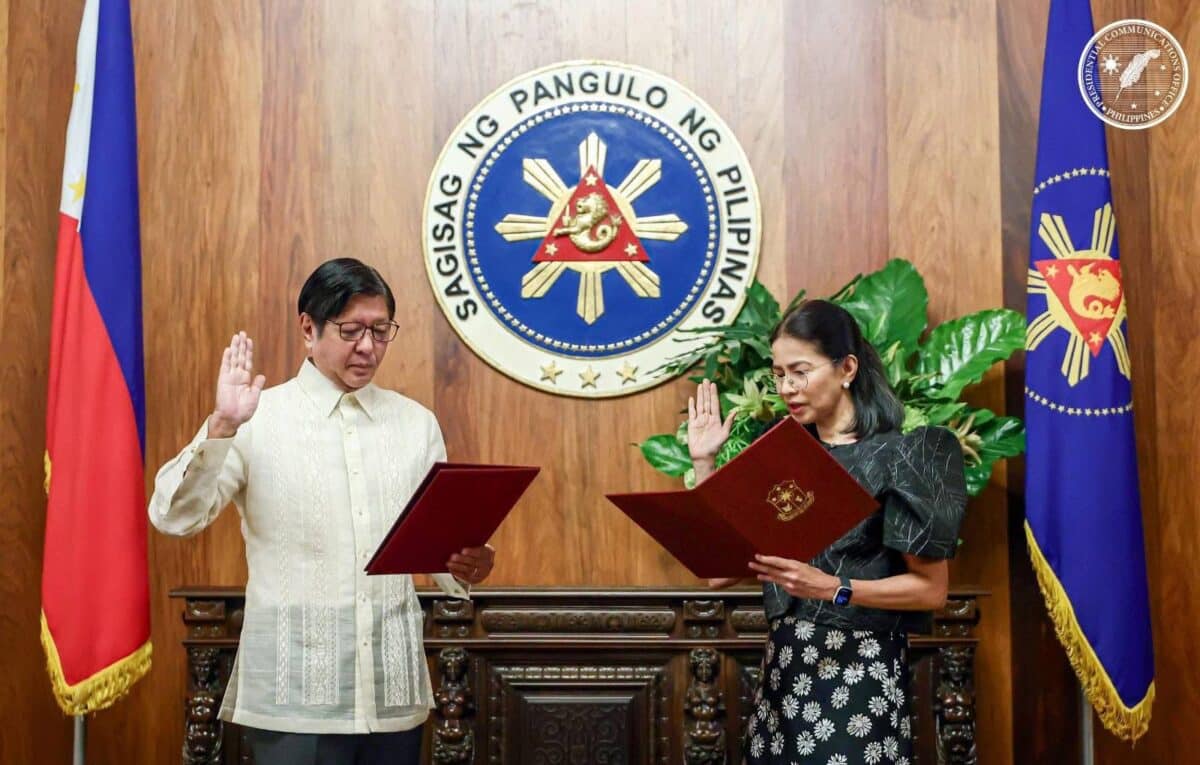 Newly-named Solicitor General Darlene Berberabe is being sworn in by President Ferdinand Marcos Jr. in Malacañang on May 28, 2025 (Photo from the Presidential Communications Office) 