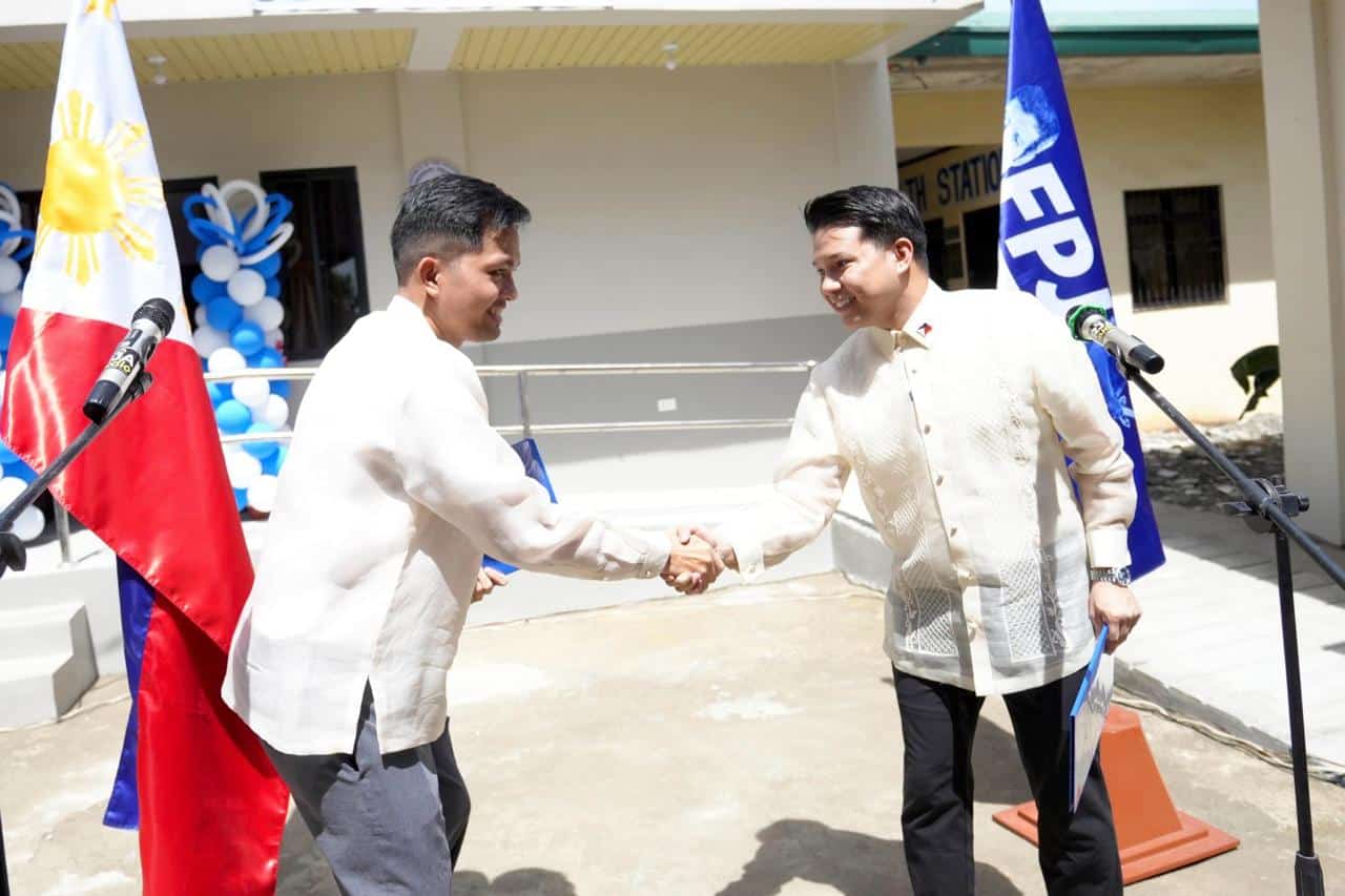 Brian Poe returns to FPJ's hometown of San Carlos, Pangasinan to take oath as congressman