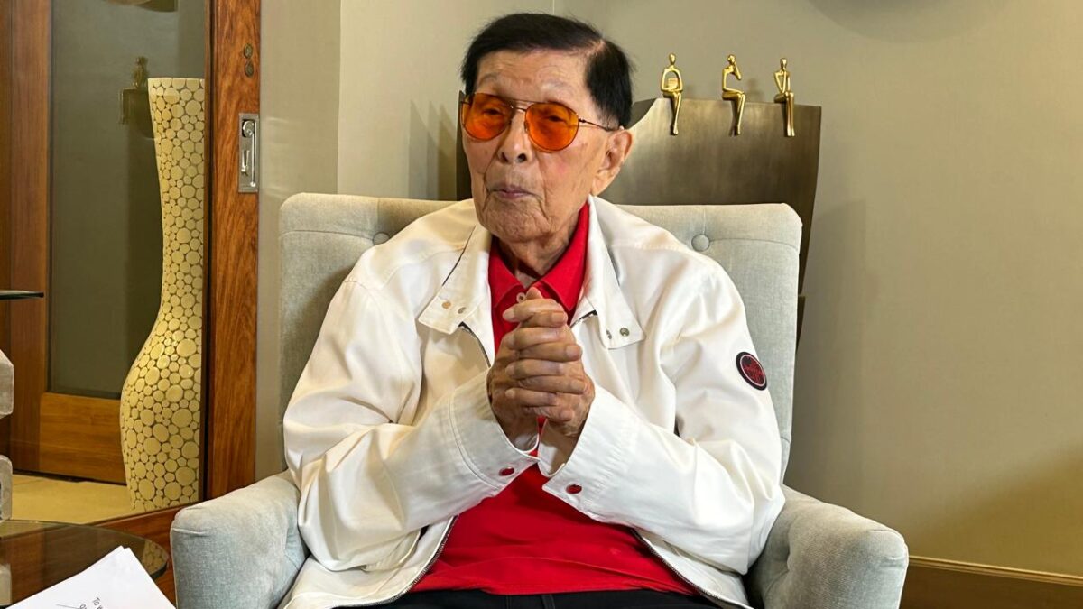 Juan Ponce Enrile still alive, but may go anytime soon, son says