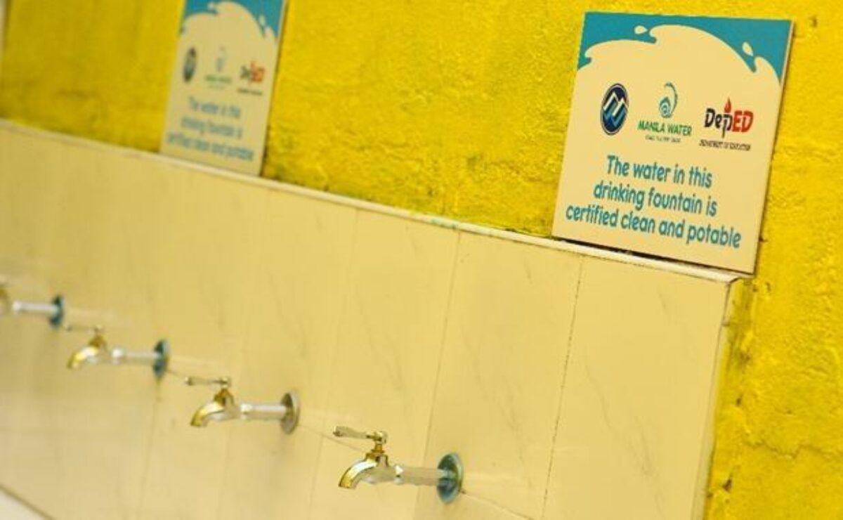 In support of DepEd’s OPLAN Balik Eskwela, Manila Water has ensured reliable and safe water supply to over 800 public schools nationwide within its service areas Additionally, through Manila Water Foundation, the company has also distributed refrigerated drinking fountains, installed five-faucet hygiene facilities, and built booster pump installations and water tank upgrades to selected schools.