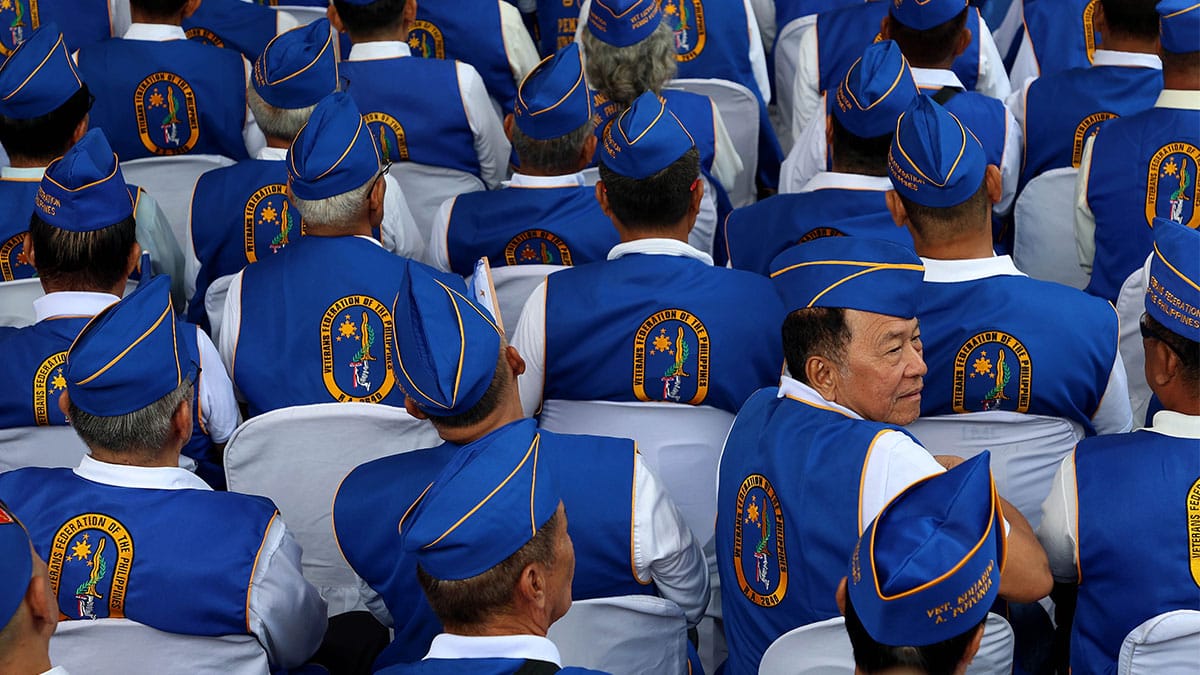 Marcos bittet Filipinos, sich dem Kampf gegen die Korruption anzuschließen ...