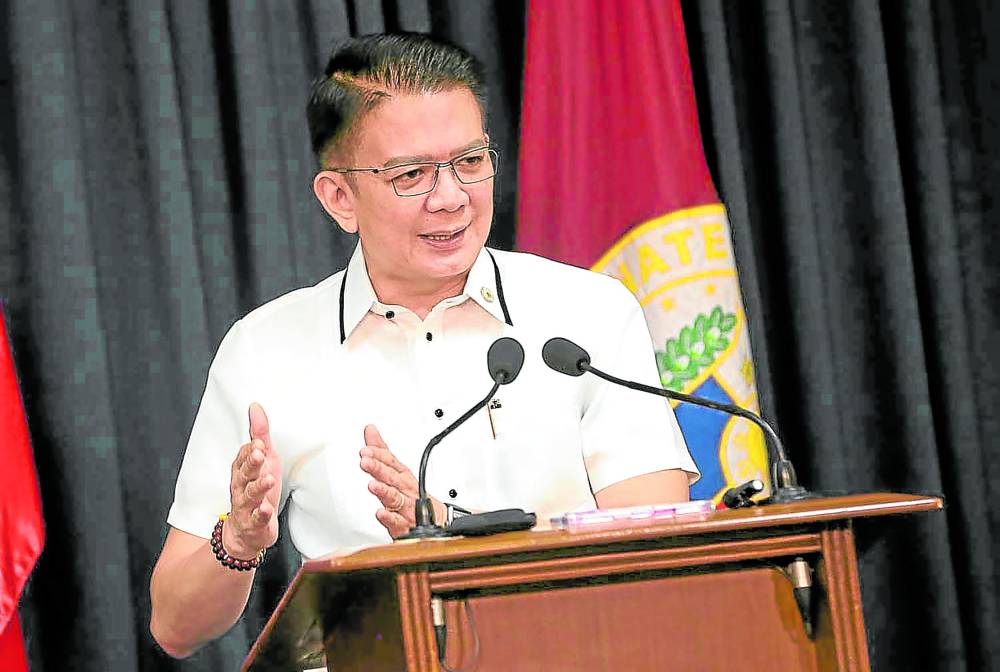 Francis Escudero