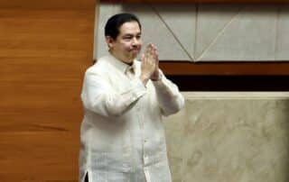 featured image right top story