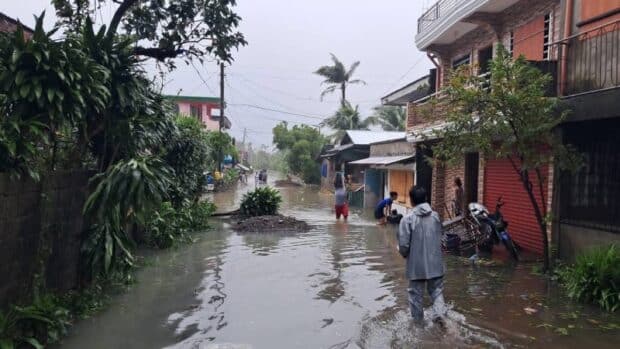 Uwan displaces thousands in Bicol