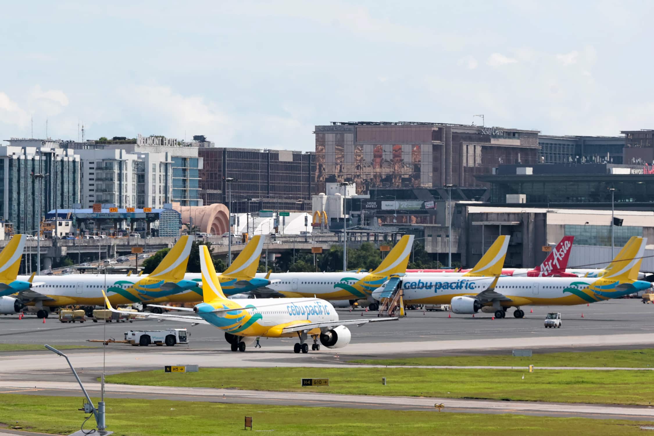 DOTr sets standard for airport runway length to reduce airfare