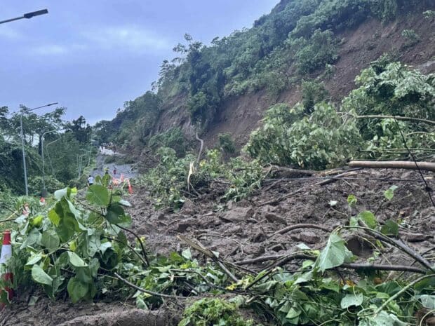 Featured article middle 8