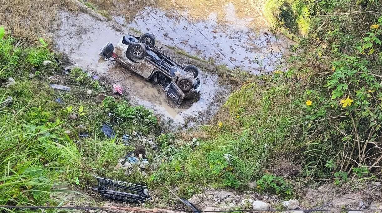 1 dead, 5 hurt as SUV plunges into ravine in Mountain Province