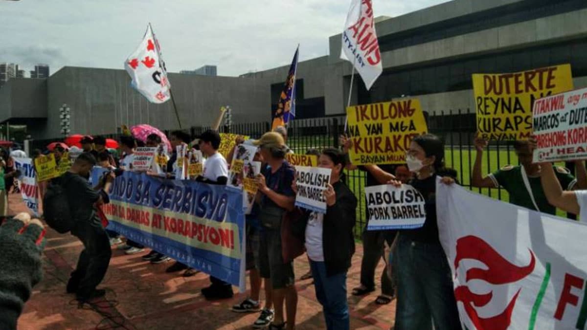 Bayan to bicam: Disclose all amendments, insertions in budget bill