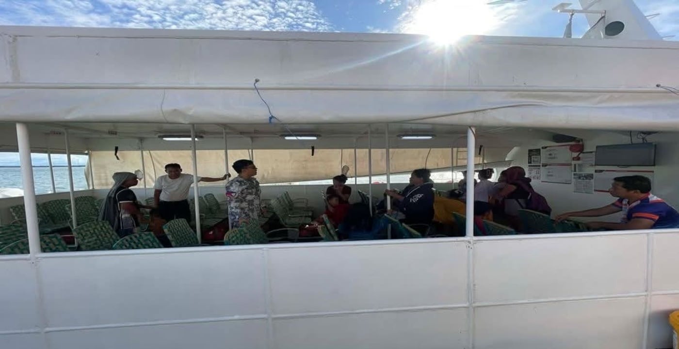 All 18 passengers rescued as motor banca capsizes off Cebu island