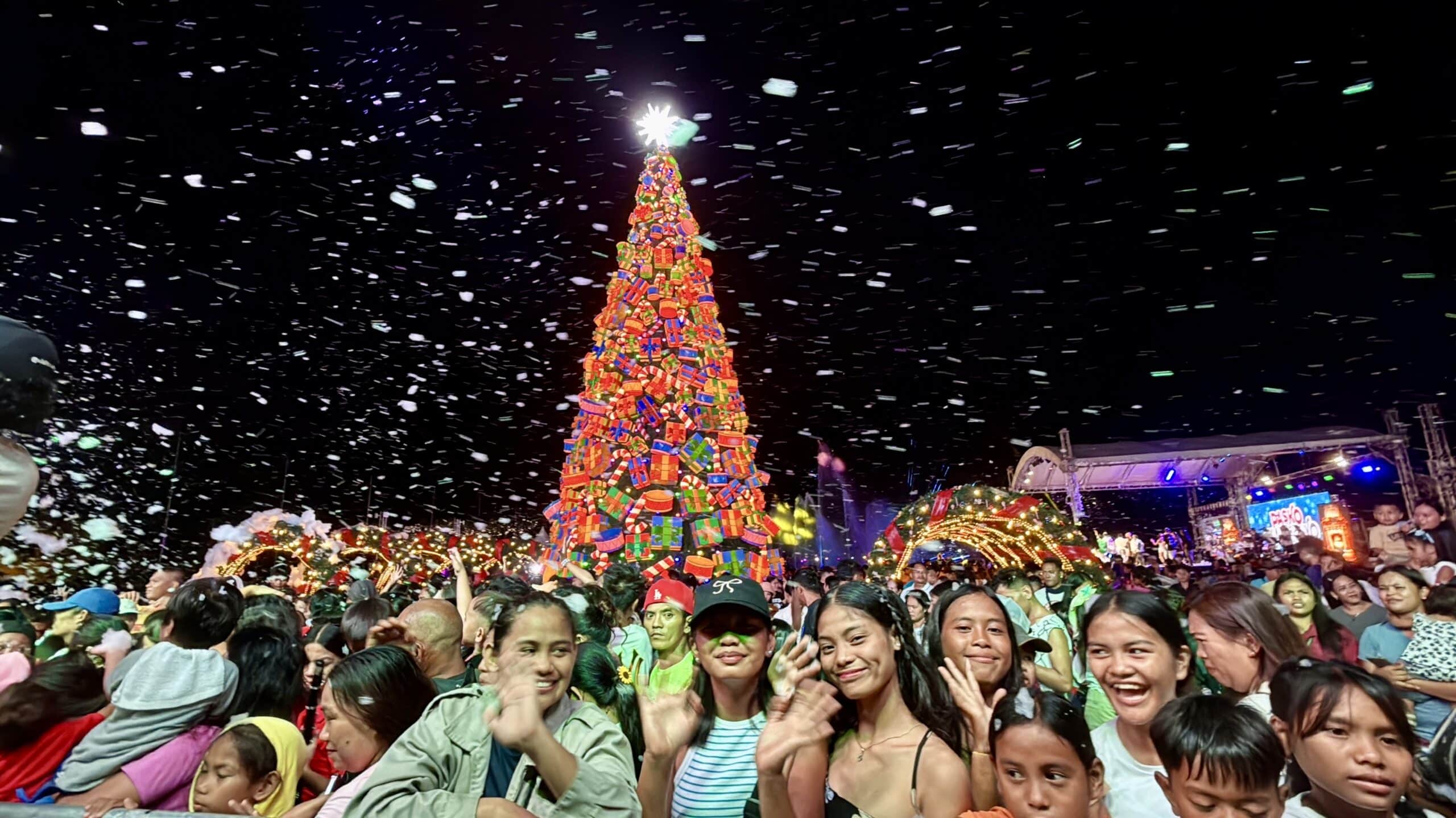 Christmas village draws thousands in Camarines Sur