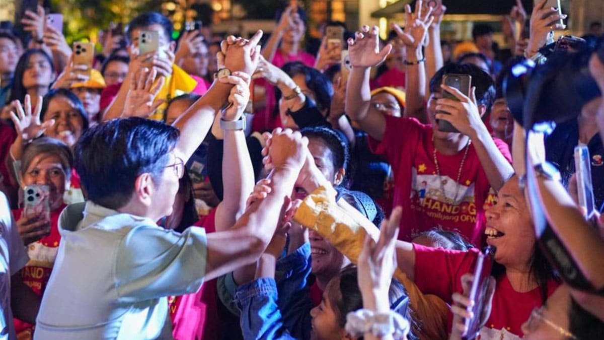 Palace holds fourth Christmas party for OFWs