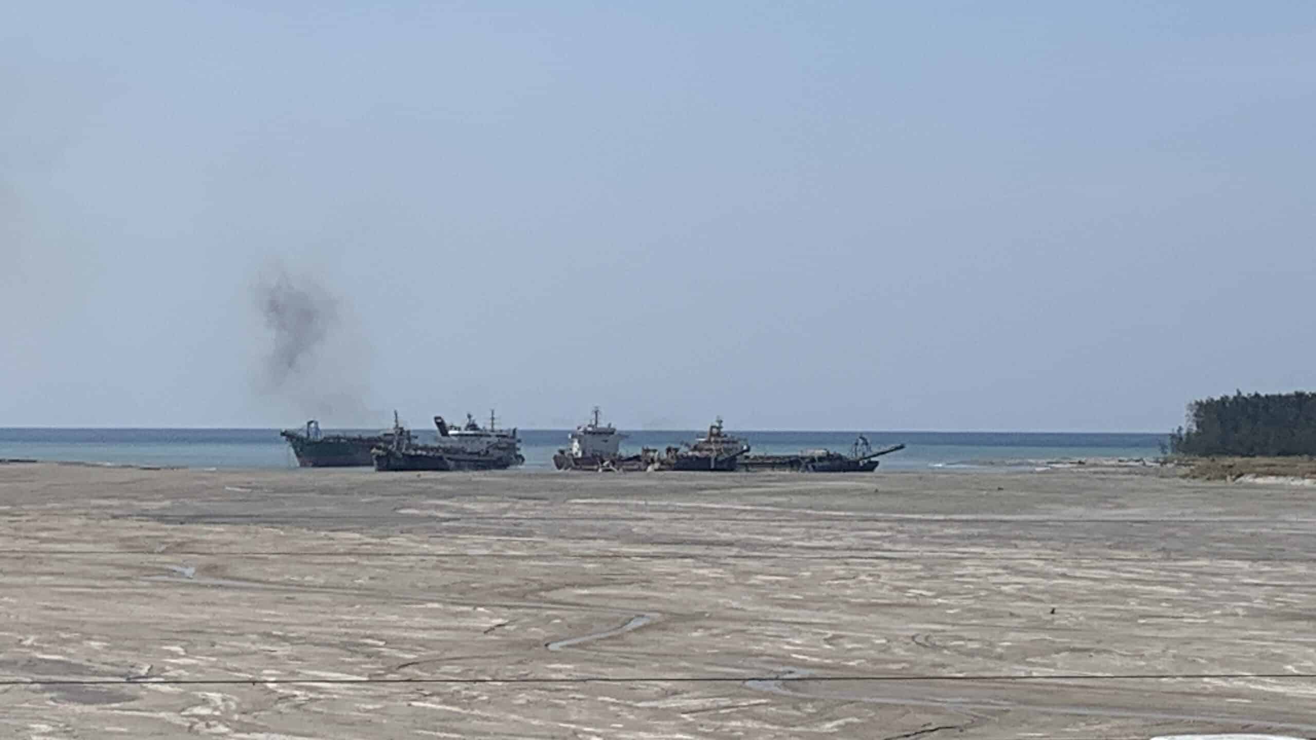 Fishers’ group warns new boats `cover-up’ for Zambales dredging ops