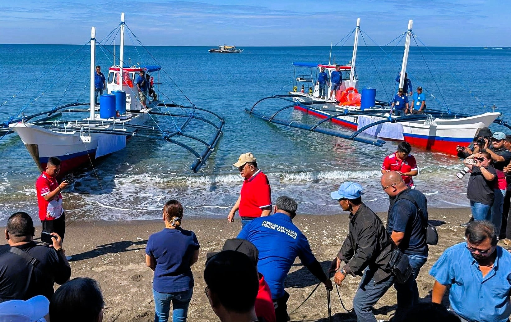 Zambales fishermen get modern boats but repairs needed for safety