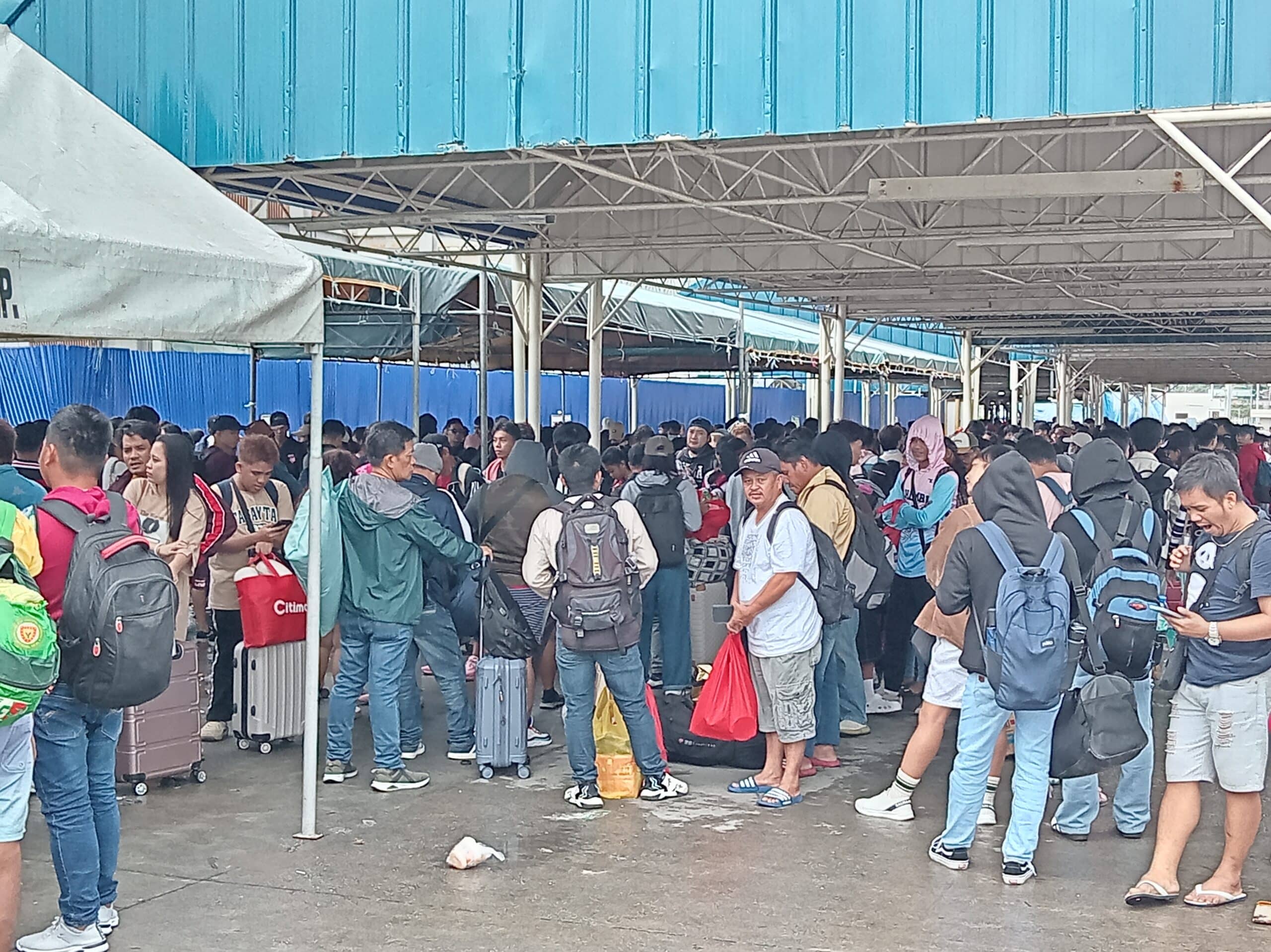 Calapan Port sees surge in outbound passengers after holidays
