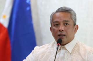 featured image right top story