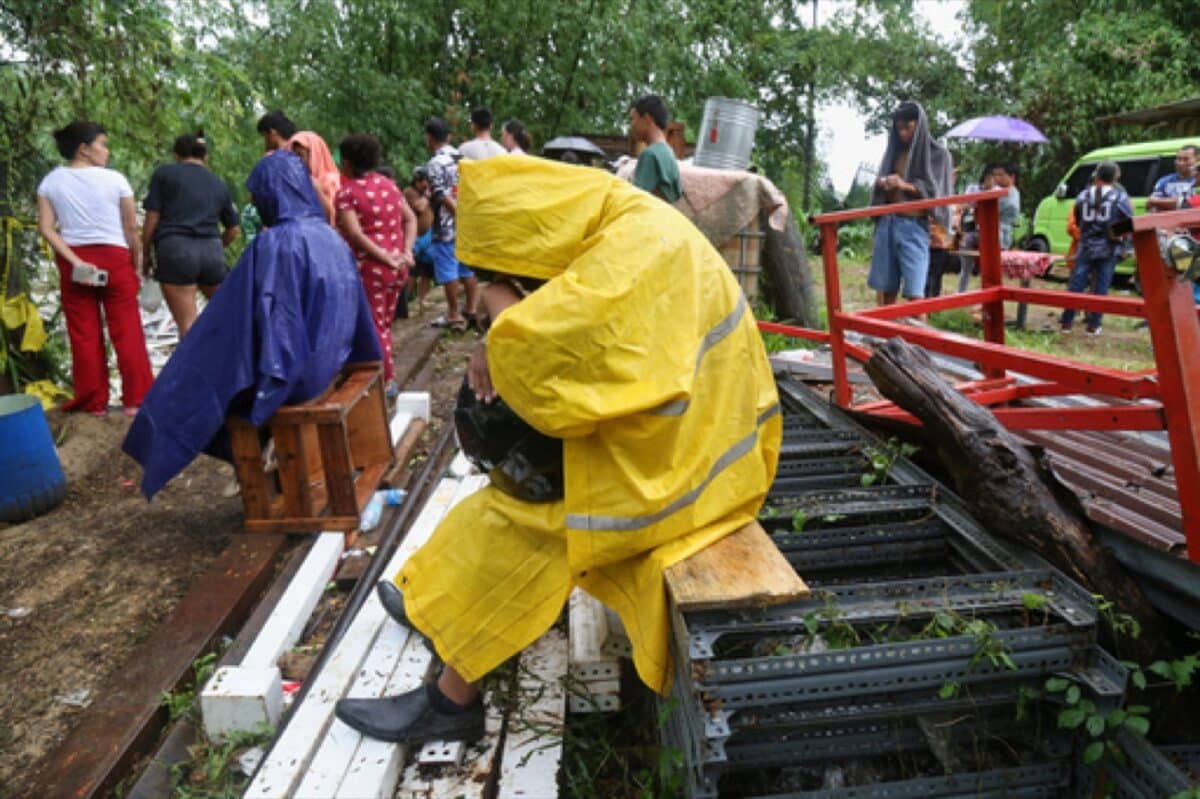 Sube a 4 el número de muertos por el derrumbe del vertedero de Cebú