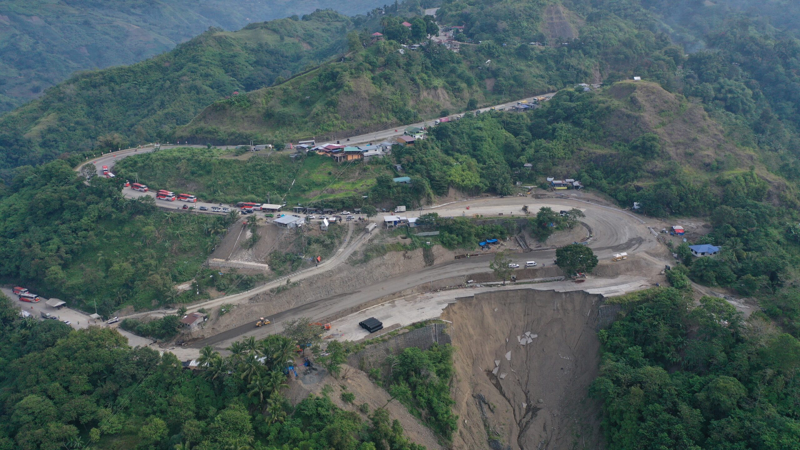 DPWH opens new section of Bukidnon-Davao road