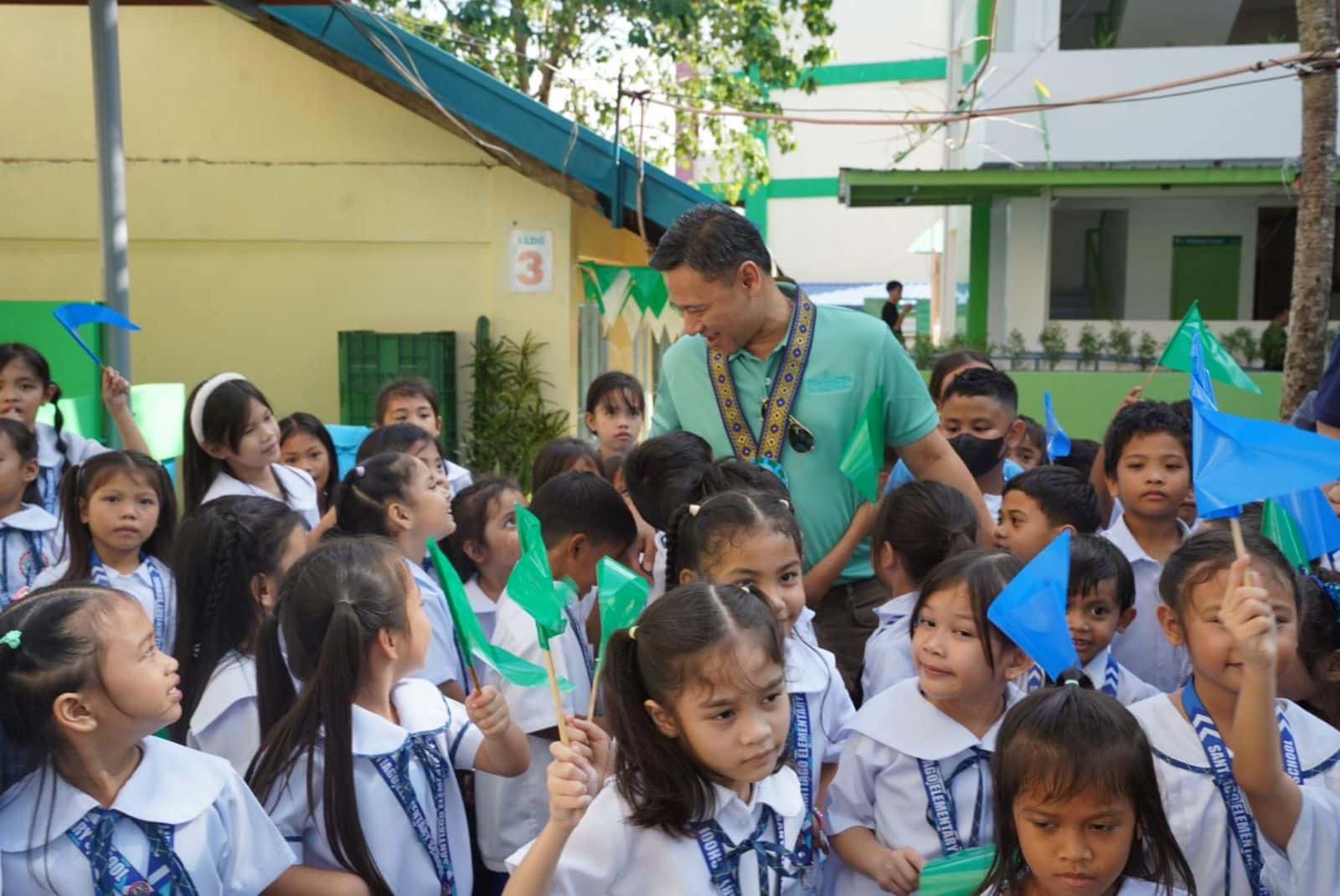 DepEd, LGUs ink pact on expedited construction, upgrade of classrooms