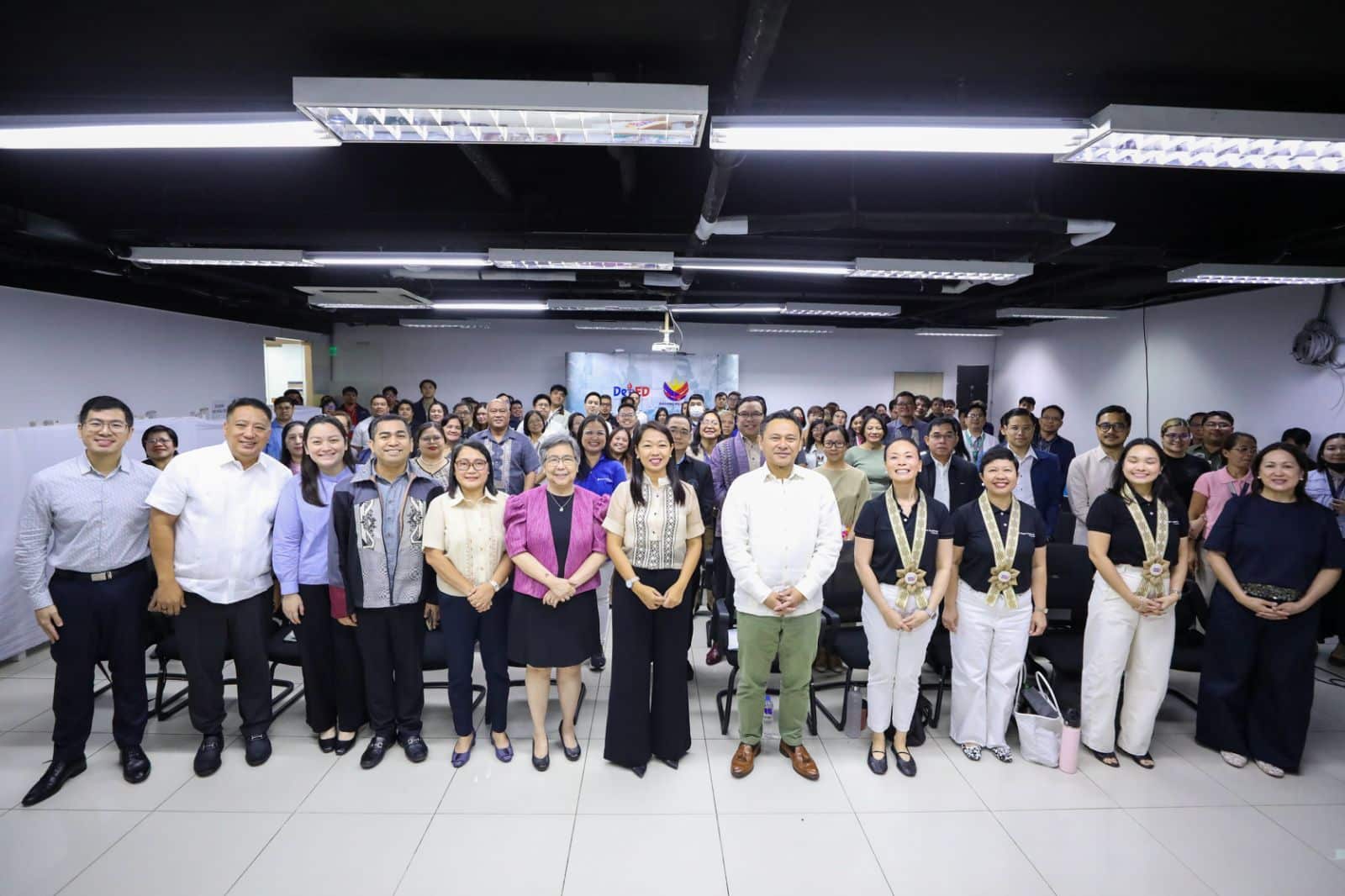 DepEd highlights Khan Academy PH’s growing role in learning recovery