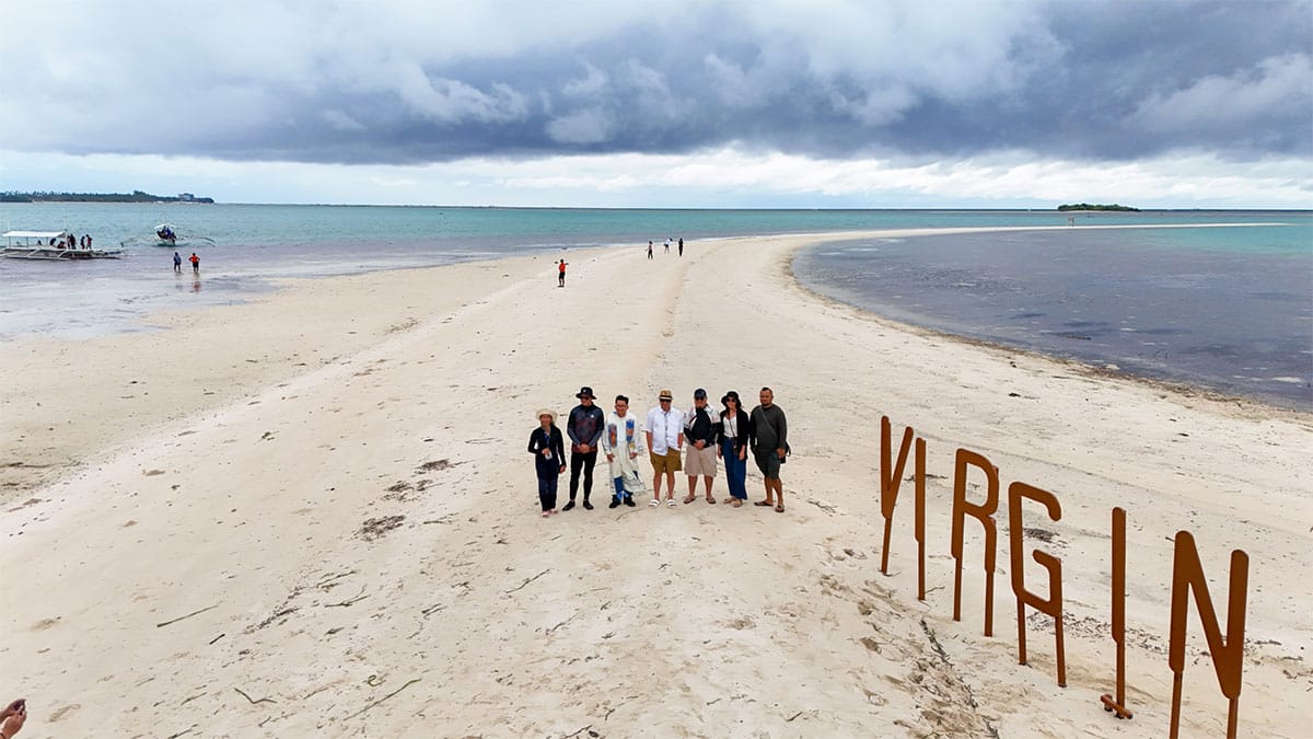 Tourists flock to Virgin Island as Bohol’s famous sandbar reopens