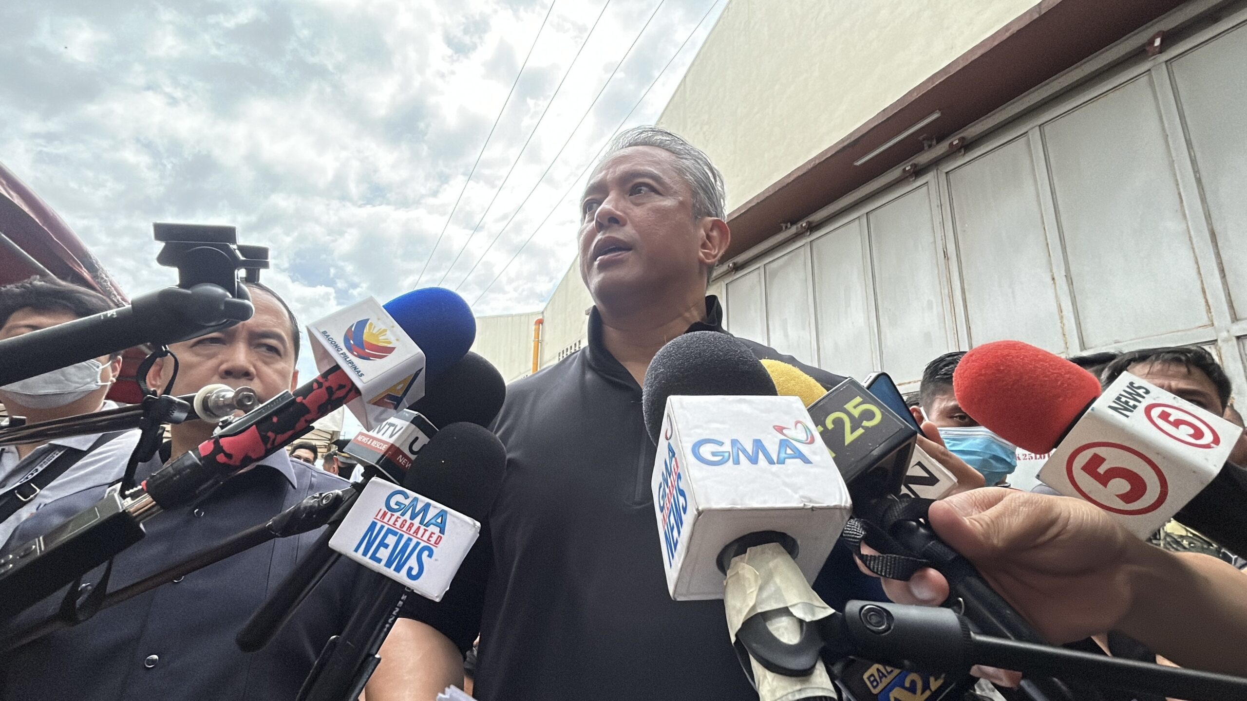 Only 25% of illegal cigarette manufacturing ops dismantled so far – DILG