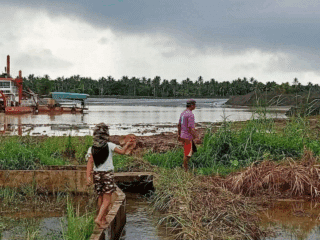 featured image right top story