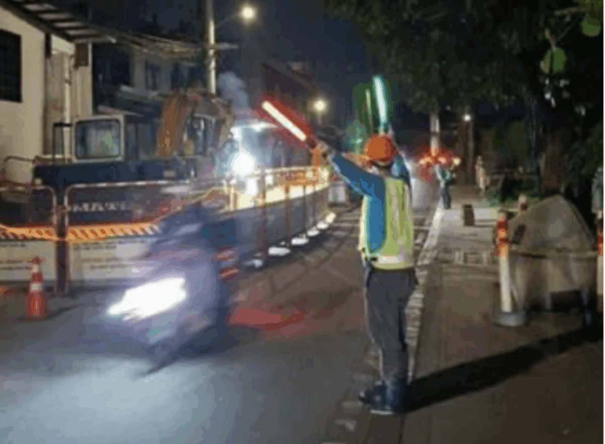 Featured articles right