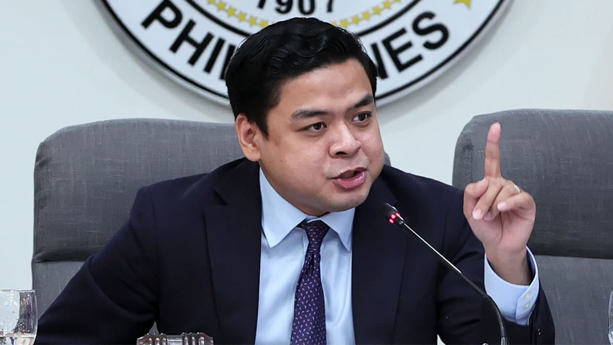 Fast-track impeachment still on? Ridon says solons can do that
